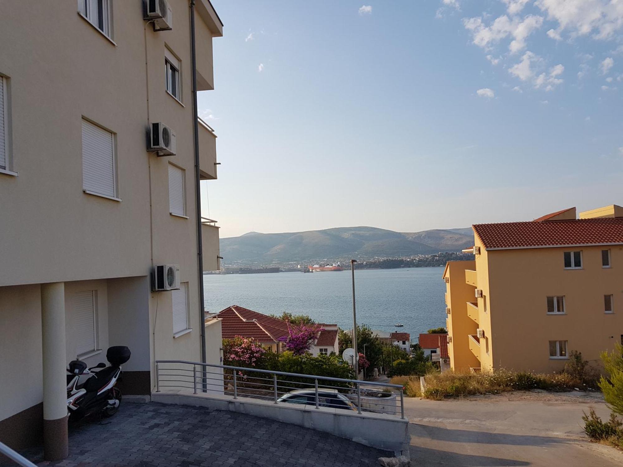 Apartment Tihana トロギール エクステリア 写真