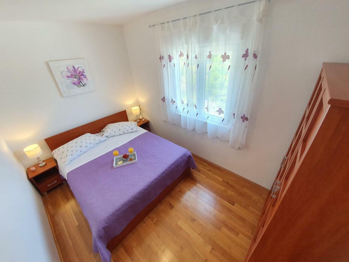 Apartment Tihana トロギール エクステリア 写真