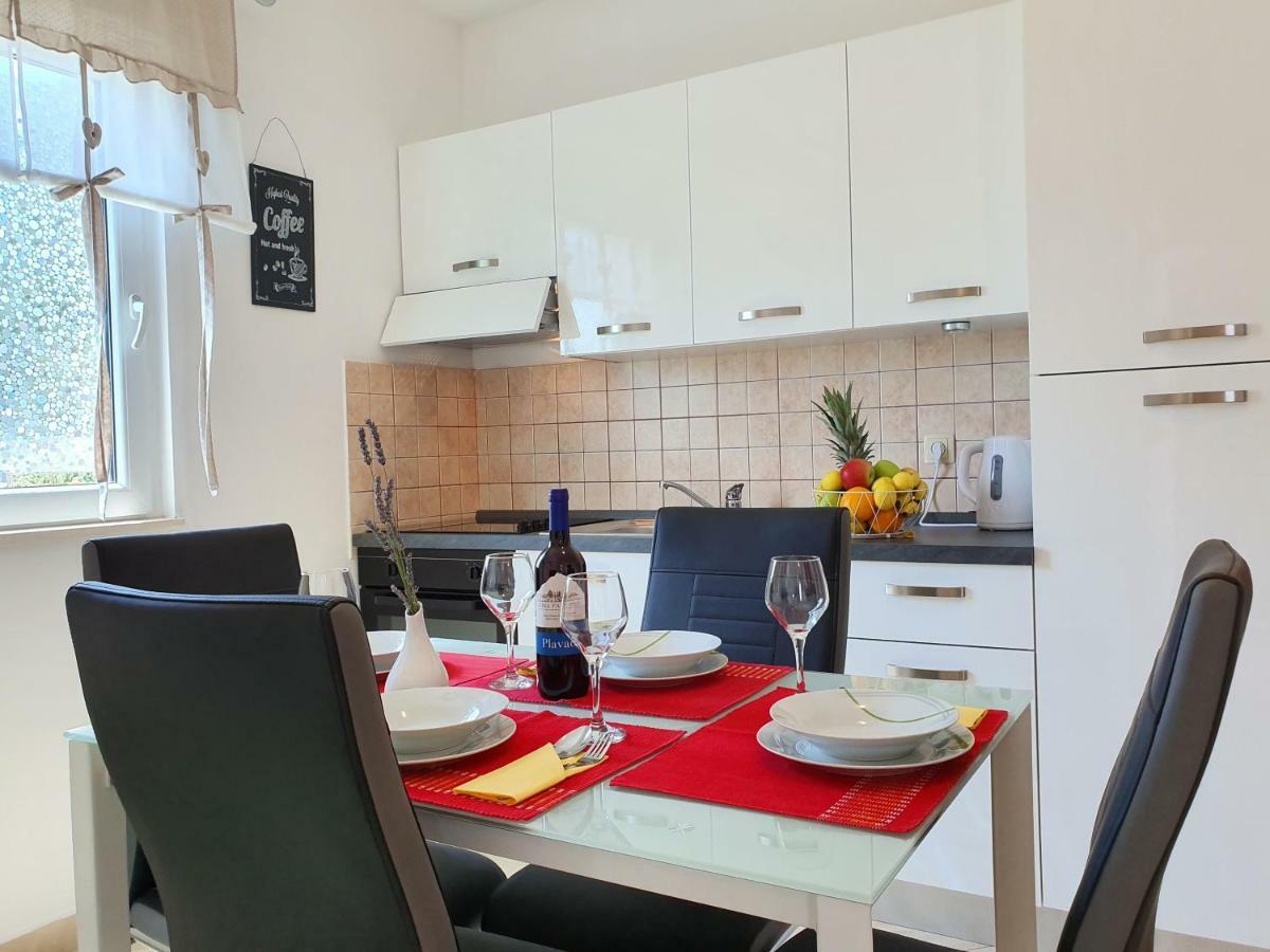 Apartment Tihana トロギール エクステリア 写真
