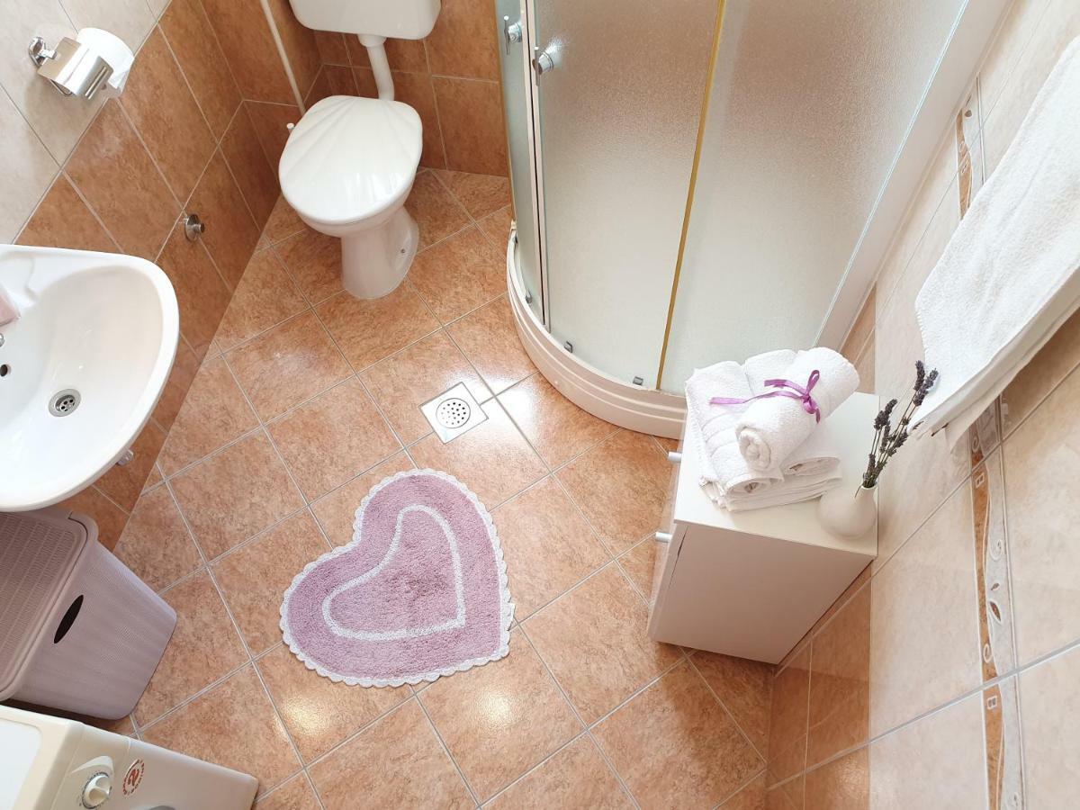 Apartment Tihana トロギール エクステリア 写真