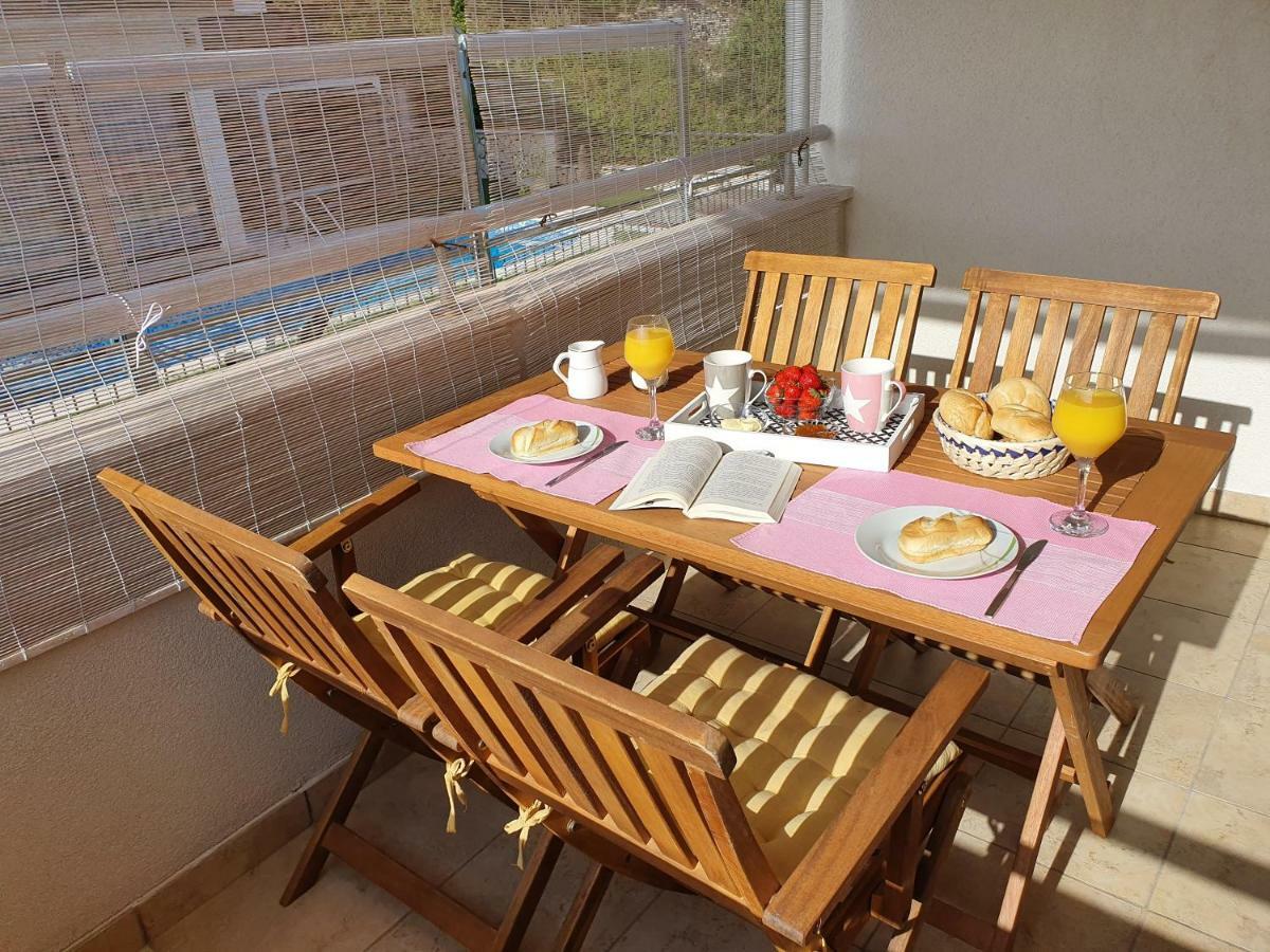 Apartment Tihana トロギール エクステリア 写真